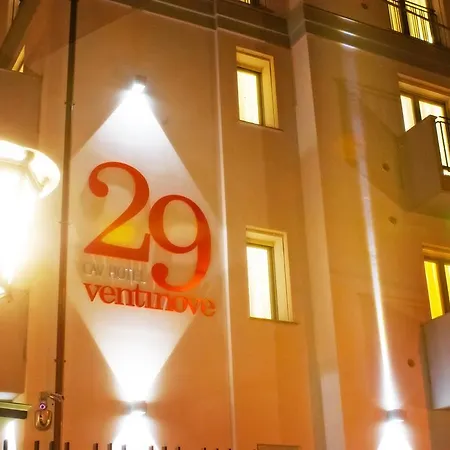 29 Cav Hotel *